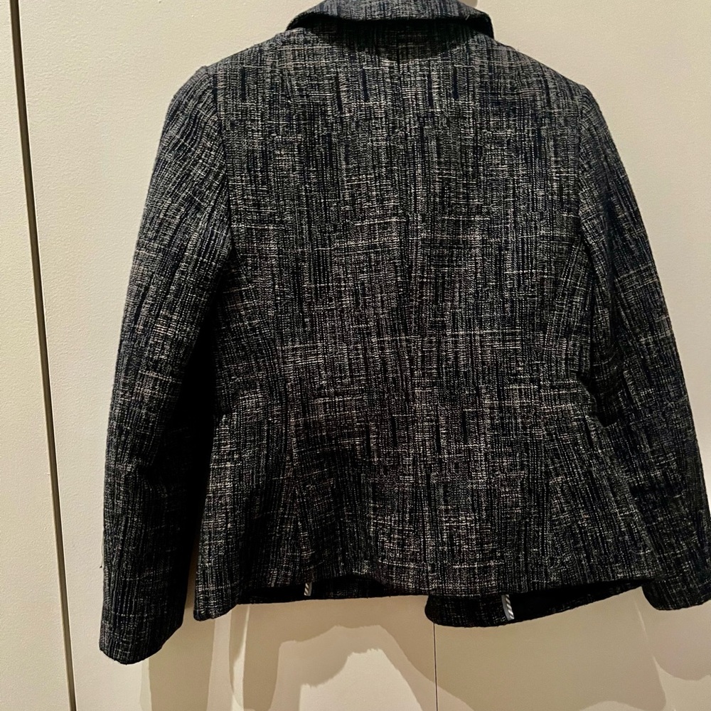 Banana Republic Navy Blue Blazer - Picture 6 of 6